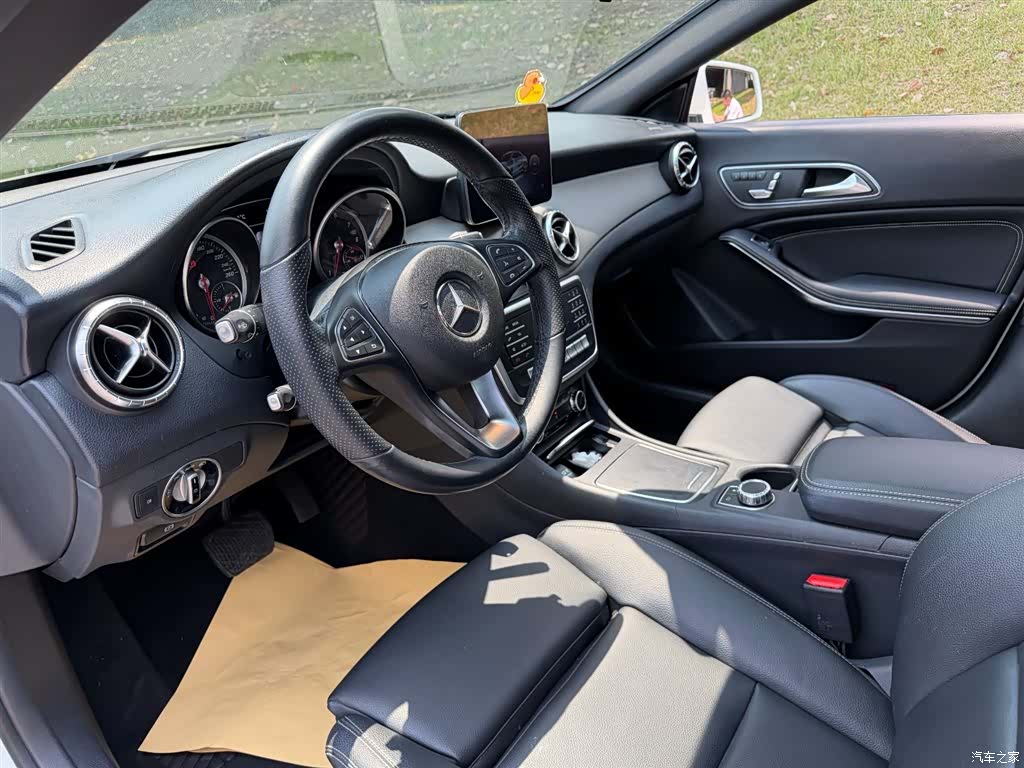 Mercedes-Benz CLA, 2018 7