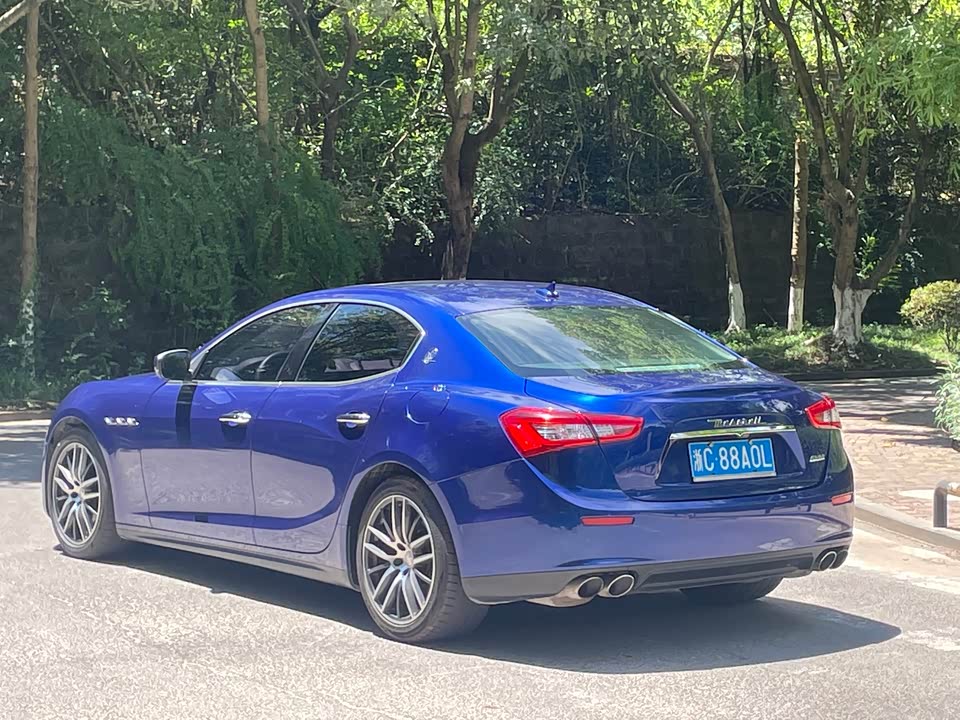 Maserati Ghibli Maserati Ghibli