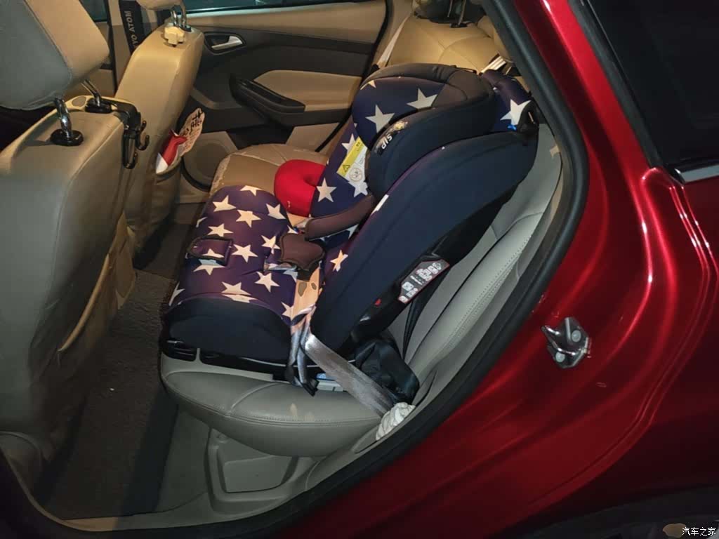 Ford Focus, 2014 14
