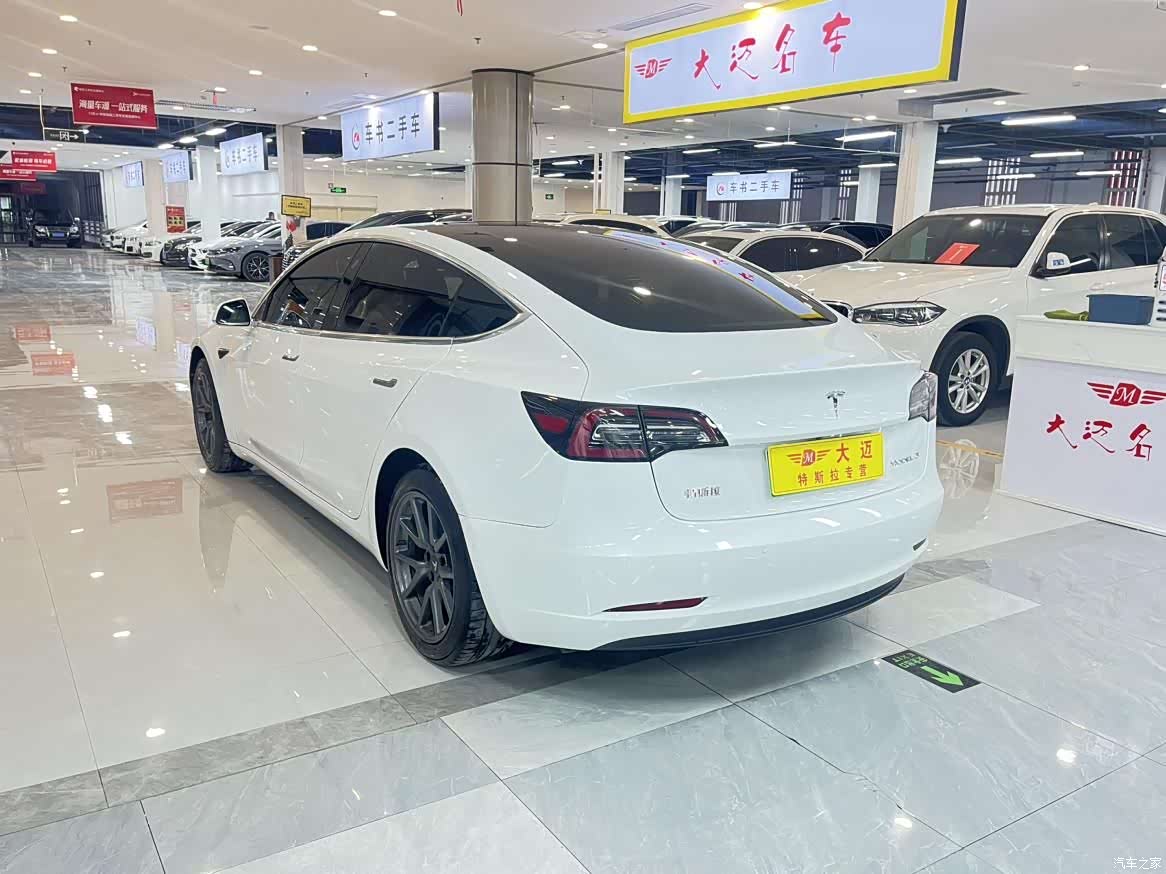 Tesla Model 3, 2020 все фото