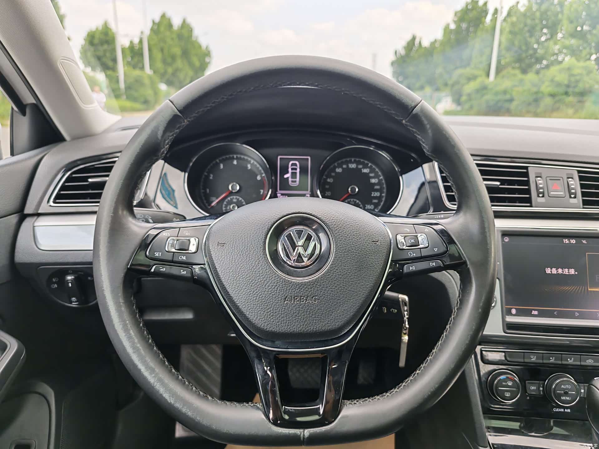 Volkswagen Lamando, 2018 10