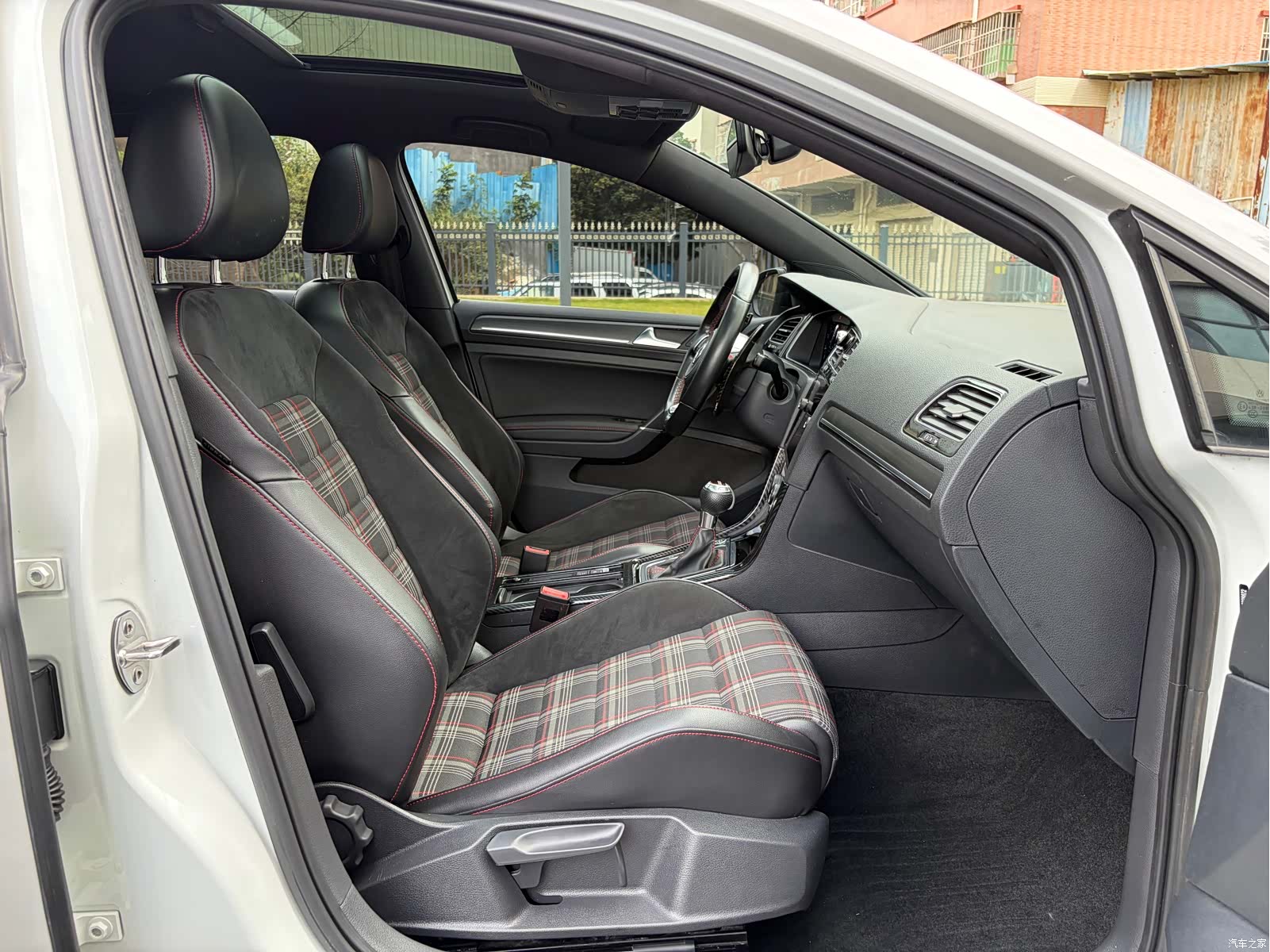 Volkswagen Golf, 2018 13