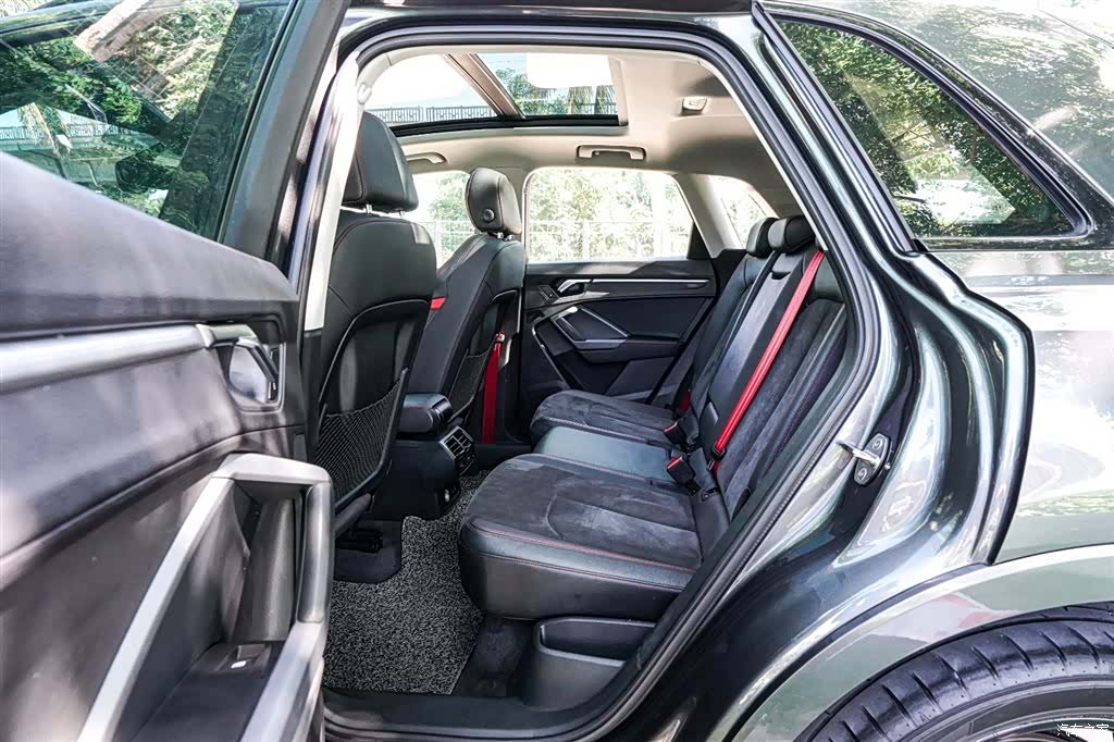 Audi Q3, 2021 17