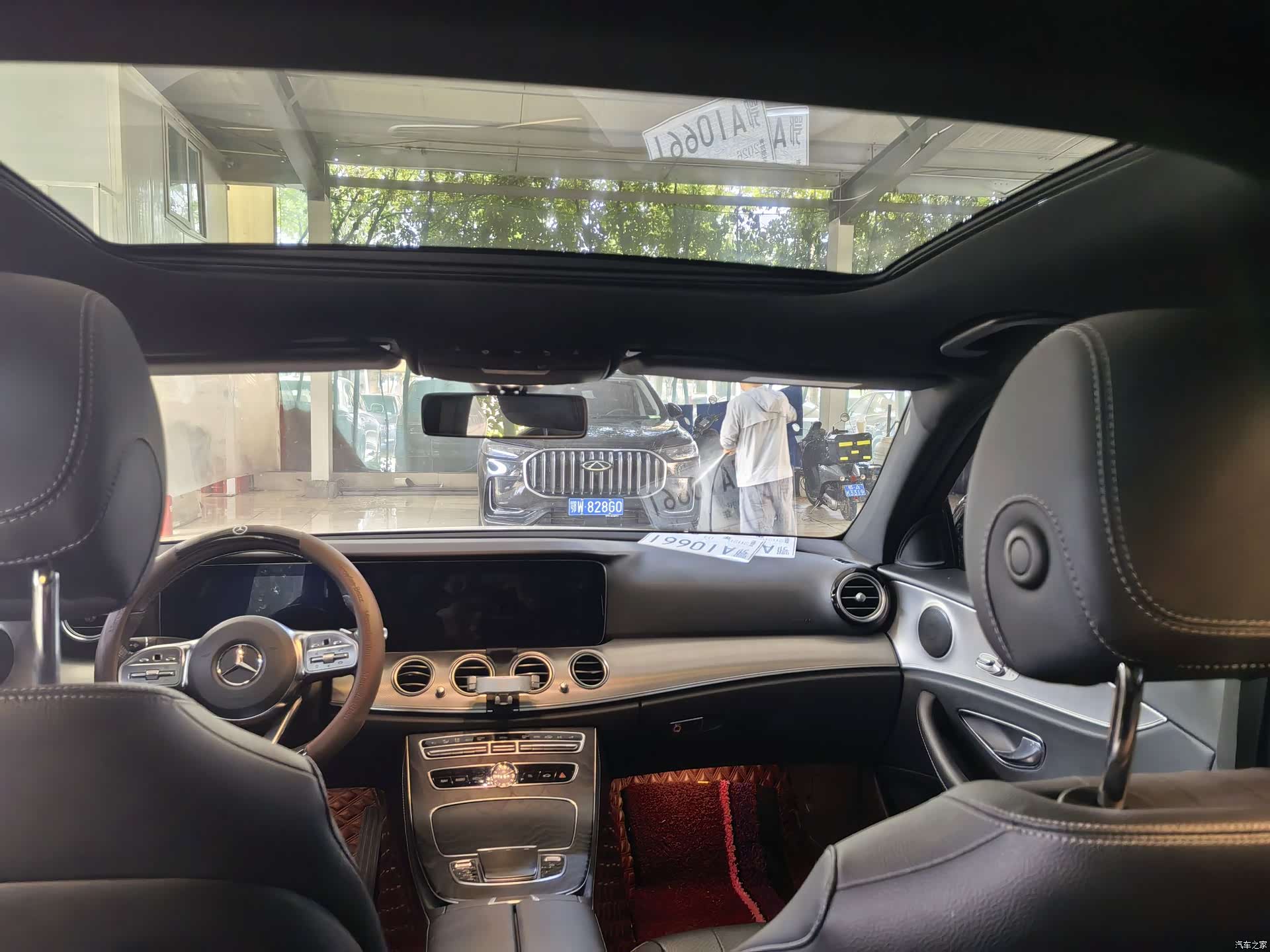 Mercedes-Benz E-Class, 2019 8