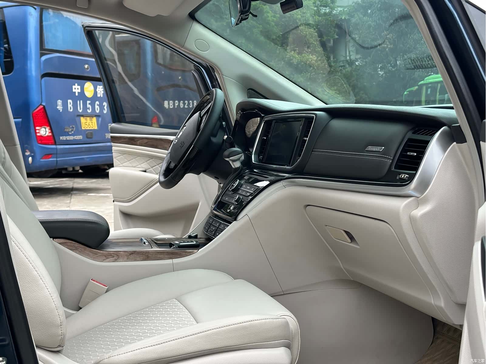 Trumpchi M8, 2018 7