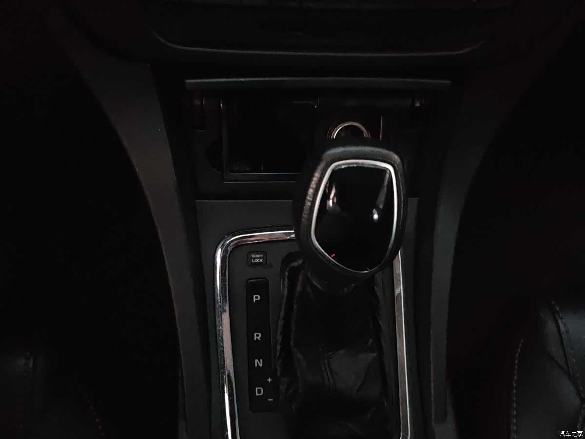 Geely Emgrand, 2017 12