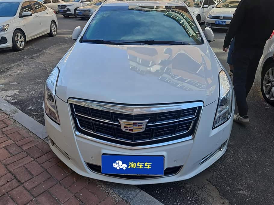 Cadillac XTS