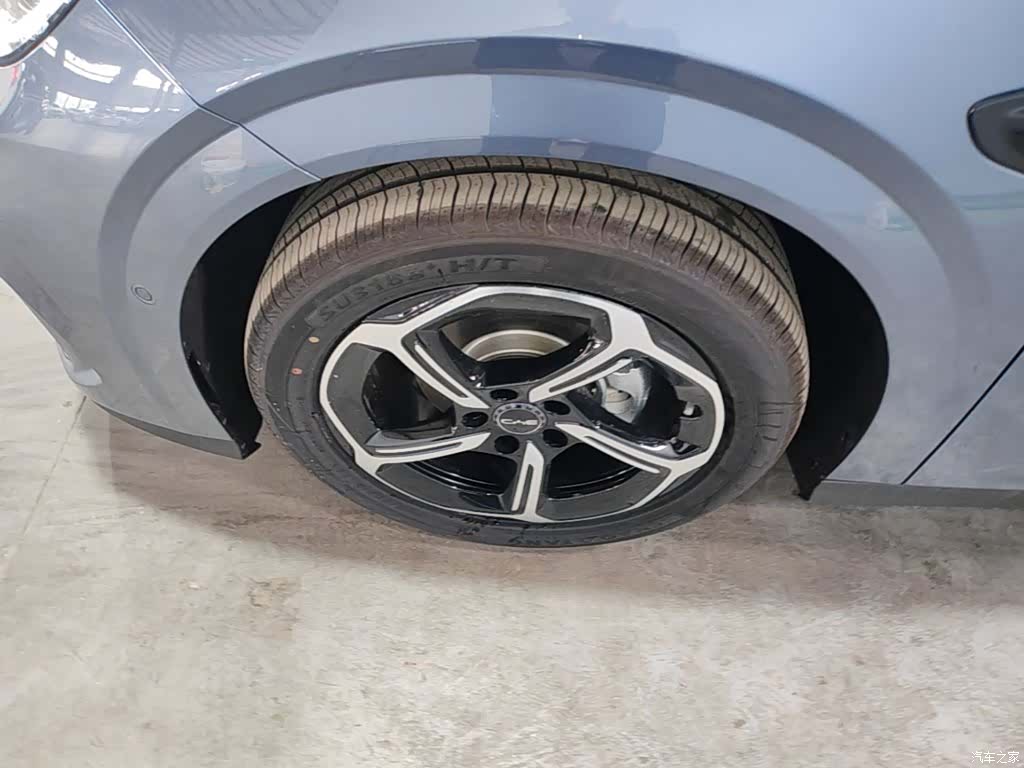 BYD Seal, 2025 23