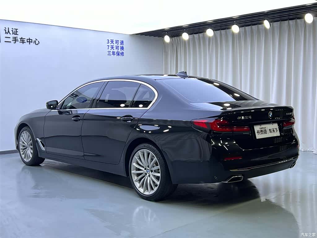 BMW 5 Series, 2021 все фото