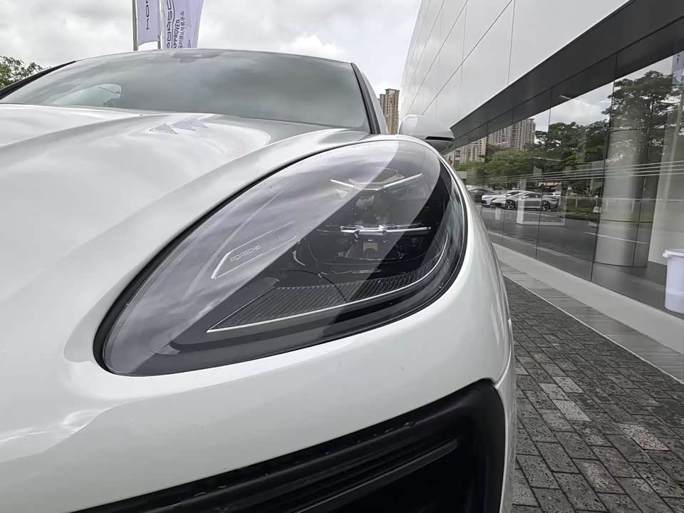 Porsche Macan Porsche Macan