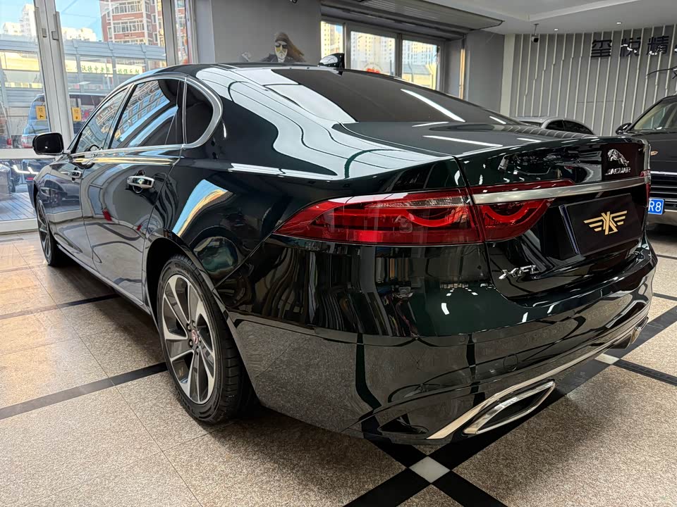 Jaguar XFL Jaguar XFL