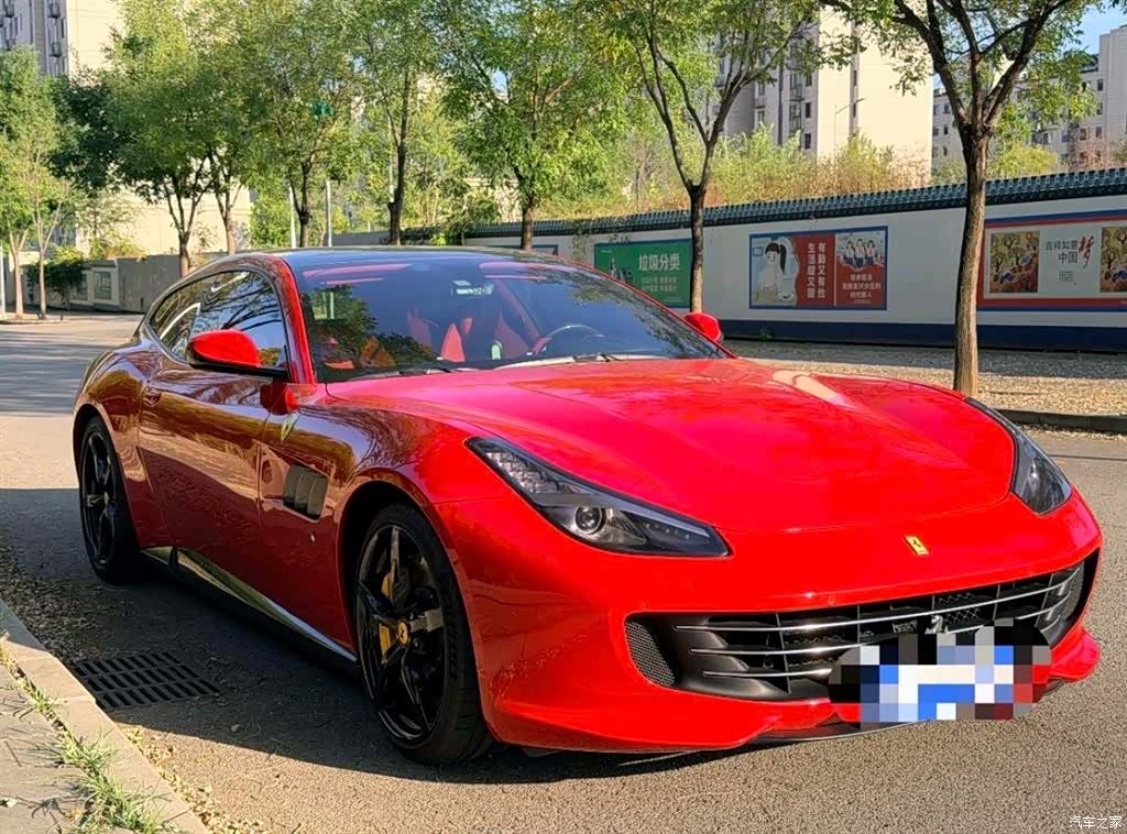 Ferrari GTC4Lus, 2018 2