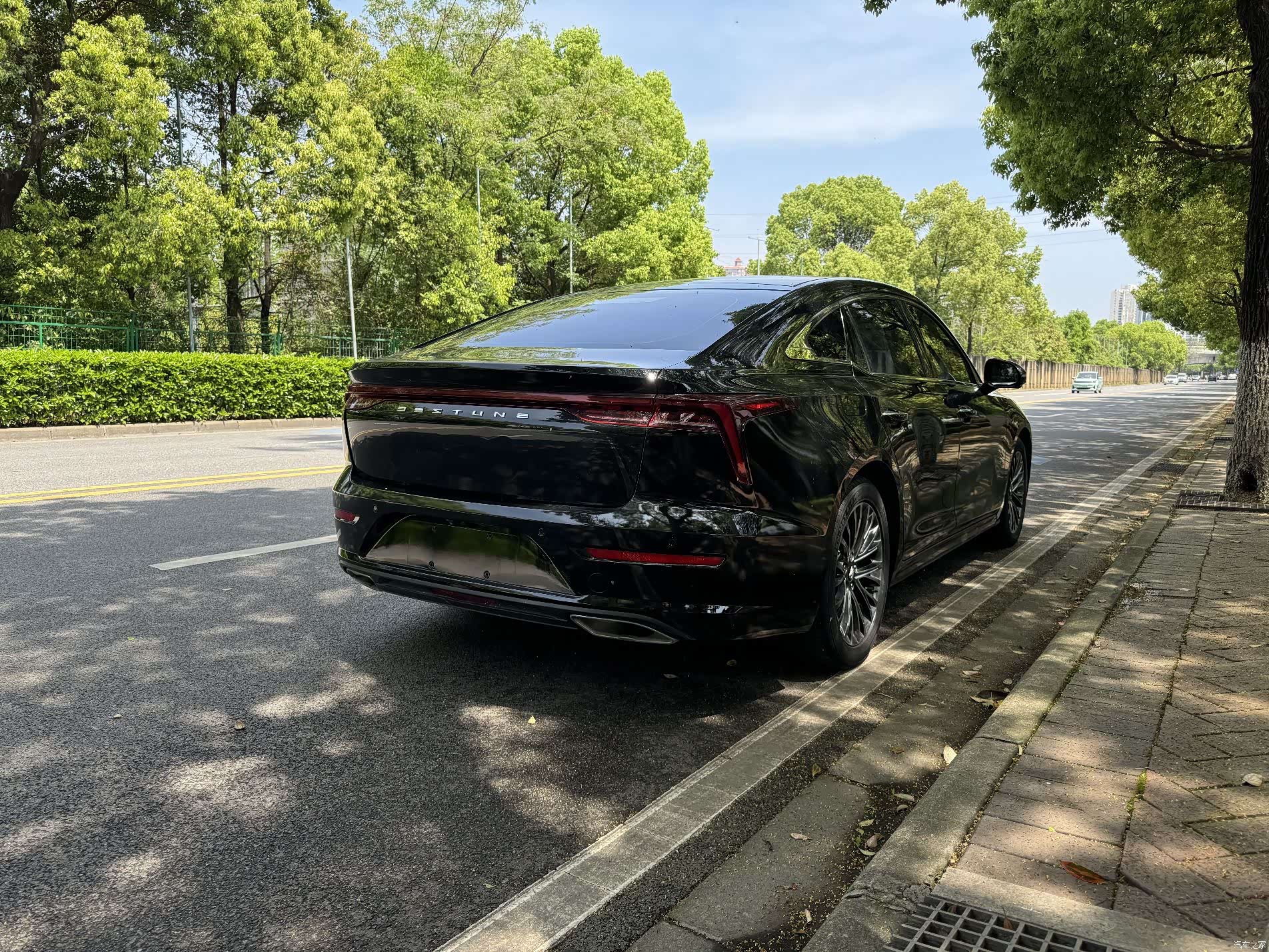 Bestune B70, 2022 4