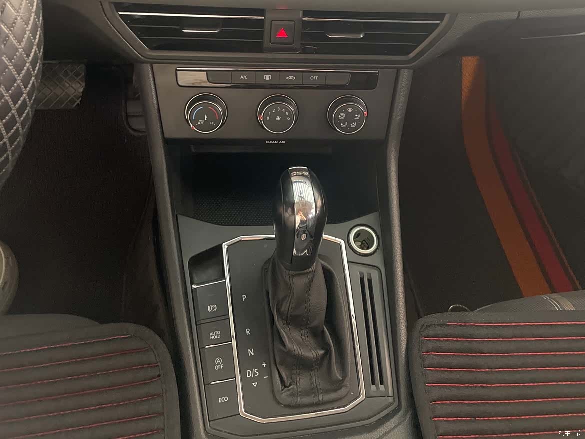 Volkswagen Lavida, 2020 14
