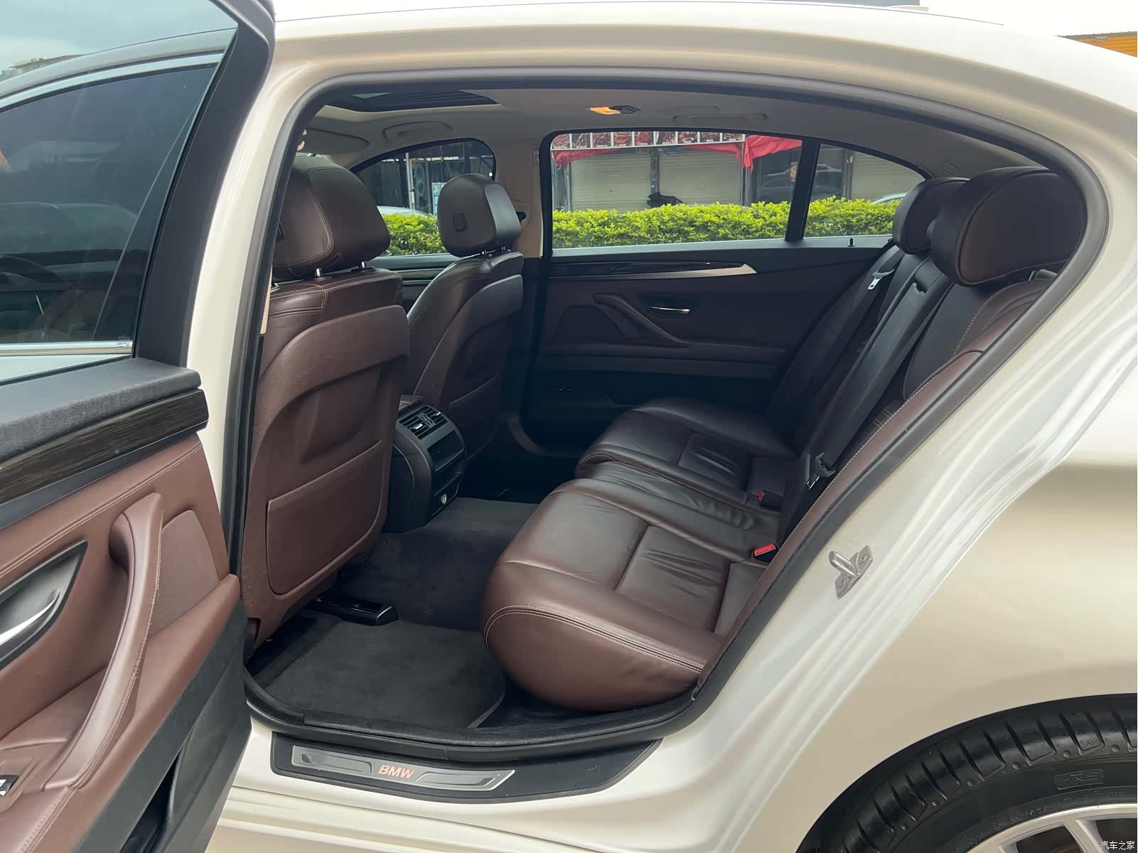 BMW 5 Series, 2017 10