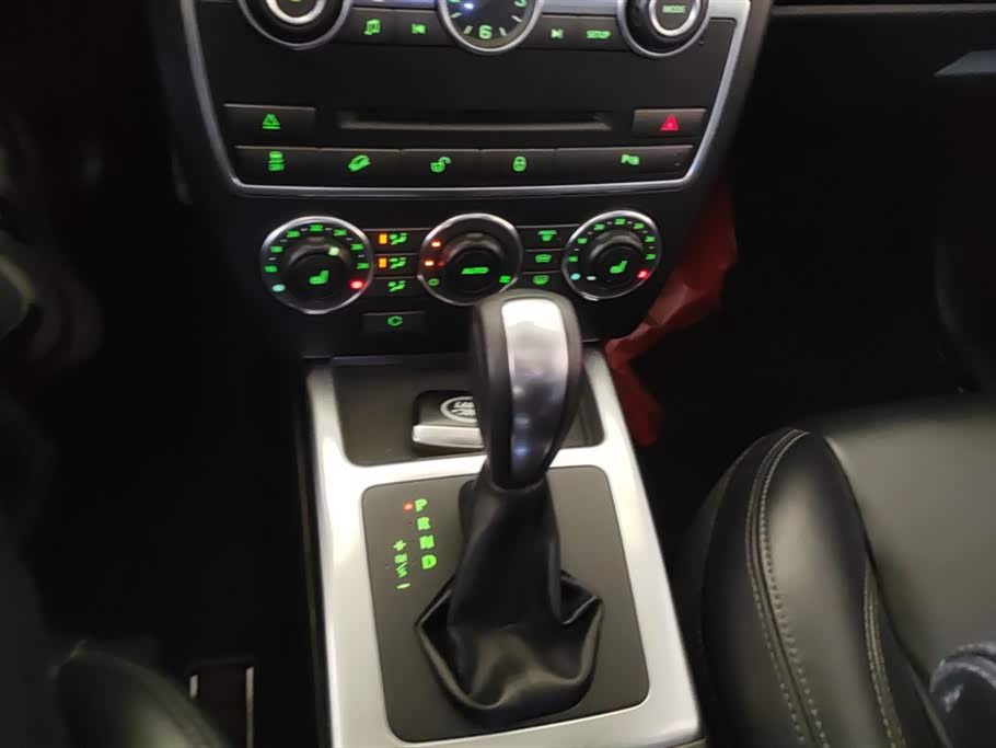 Land Rover Freelander 2