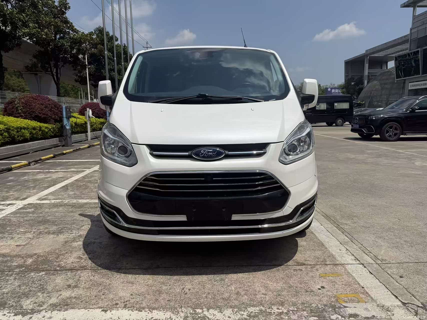 Ford Tourneo