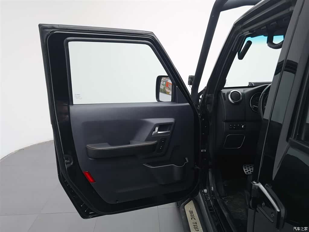 BAIC BJ40, 2017 16