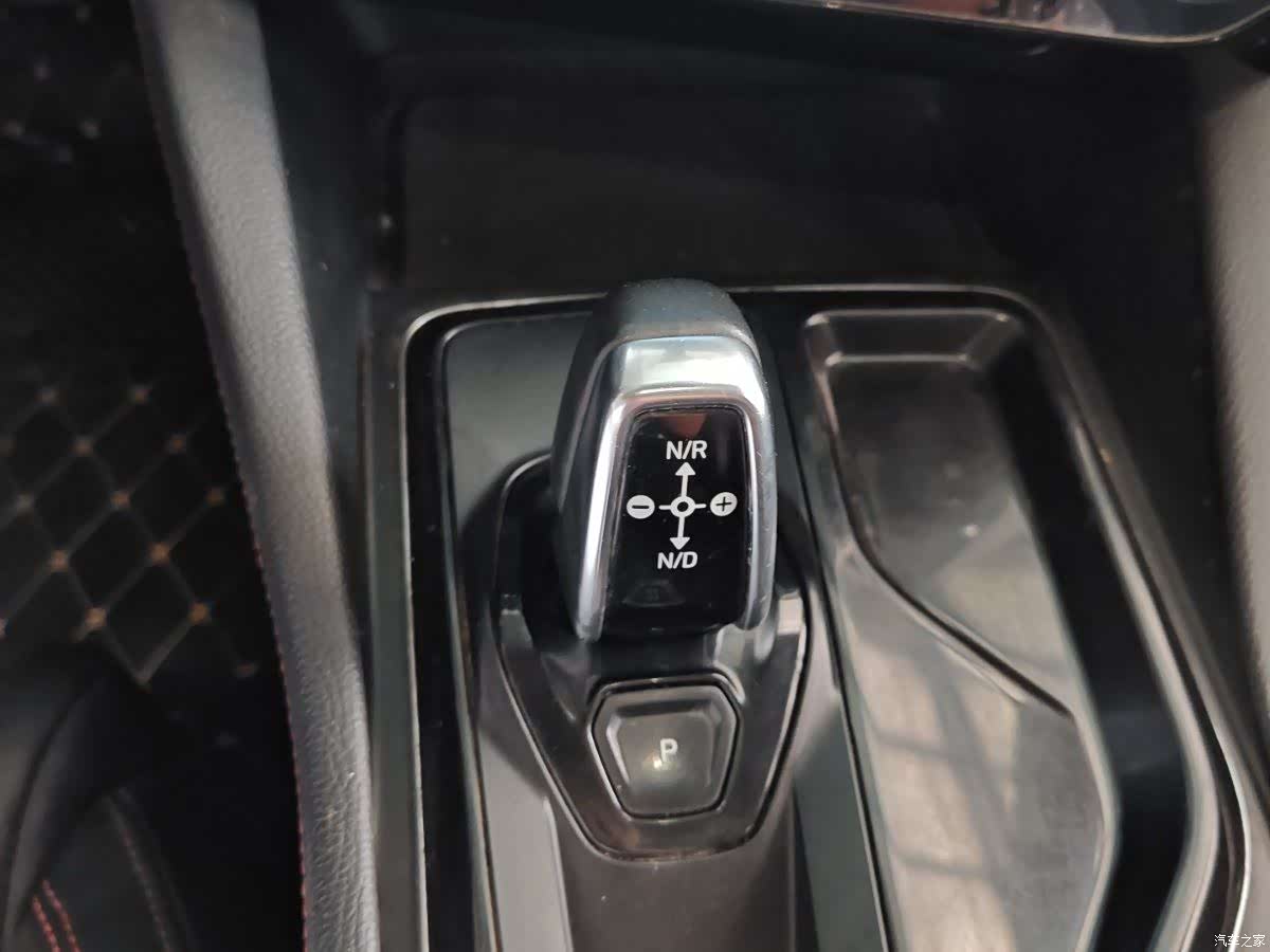 Lynk & Co 01, 2018 12