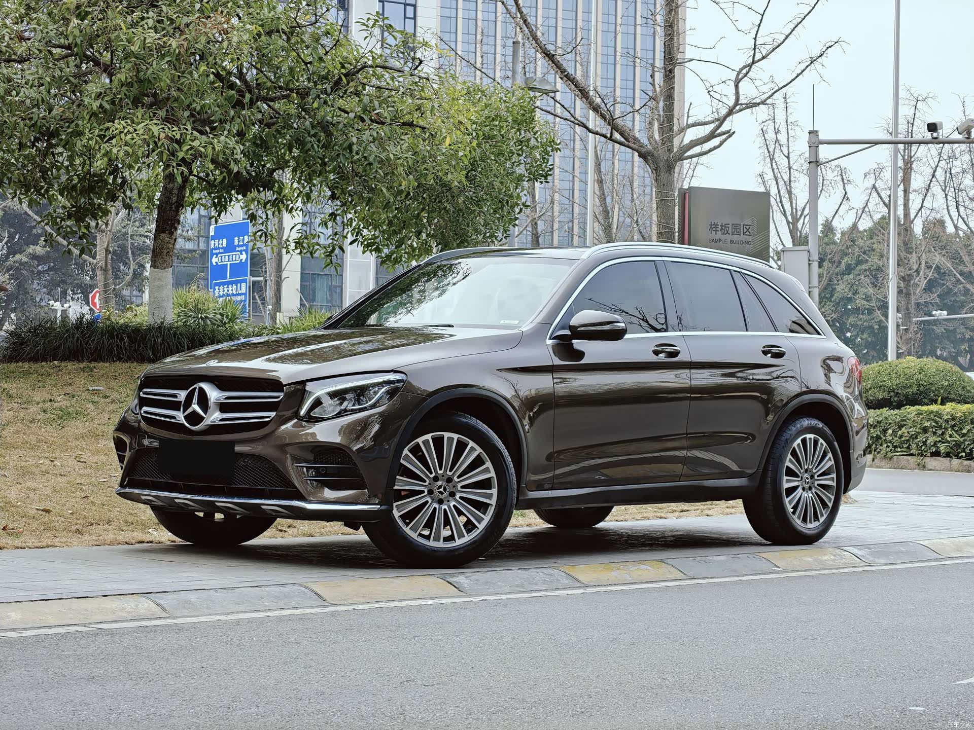 Mercedes-Benz GLC, 2017 1