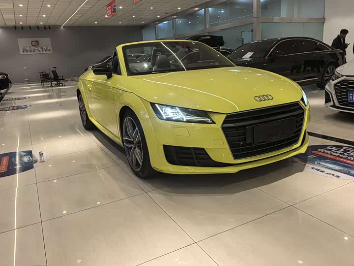 Audi TT 2015 TT RoaDSter 45 TFSI