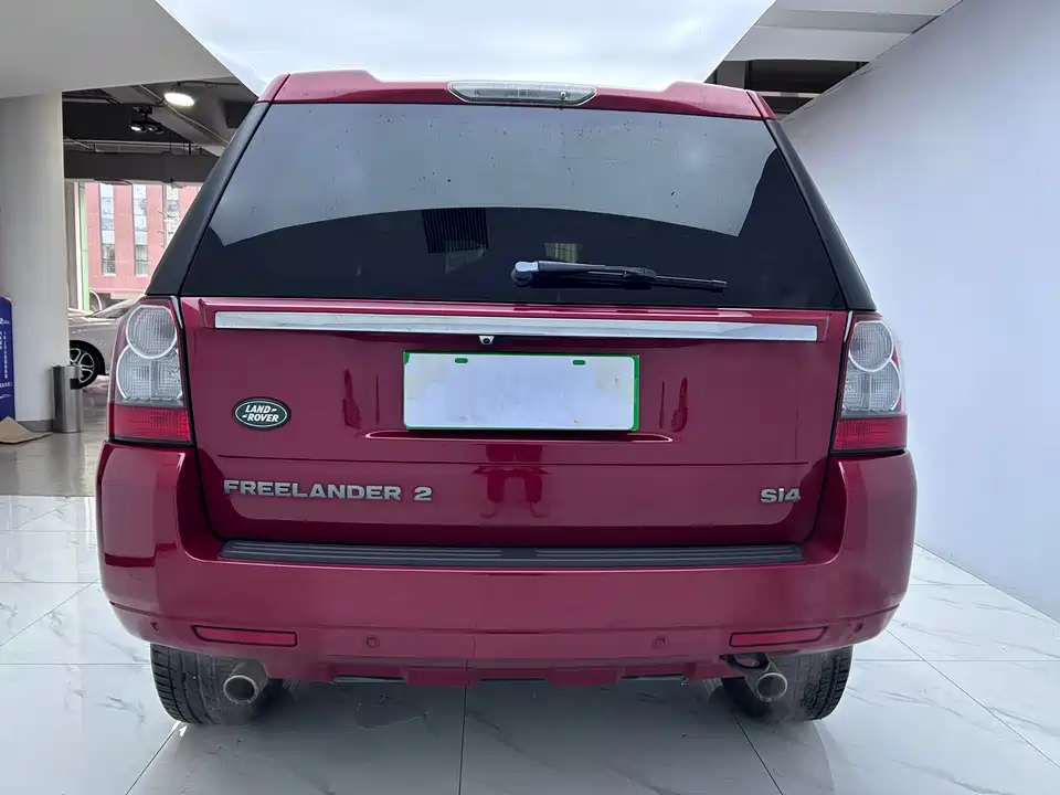 Land Rover Freelander 2