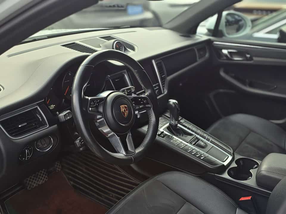 Porsche Macan Porsche Macan