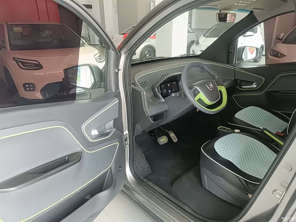 Wuling E100, 2019 16