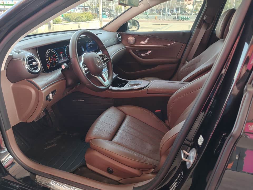 Mercedes-Benz E-class Mercedes-Benz E-class