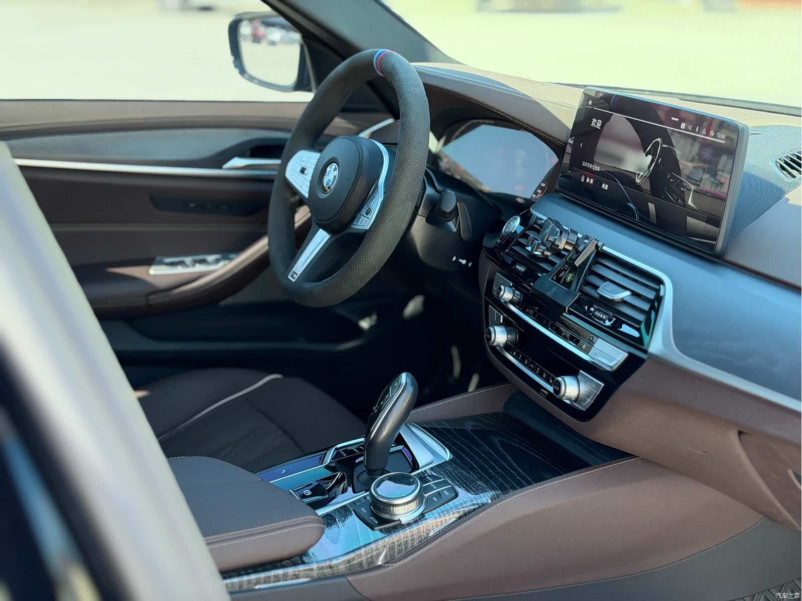 BMW 5 Series, 2023 7