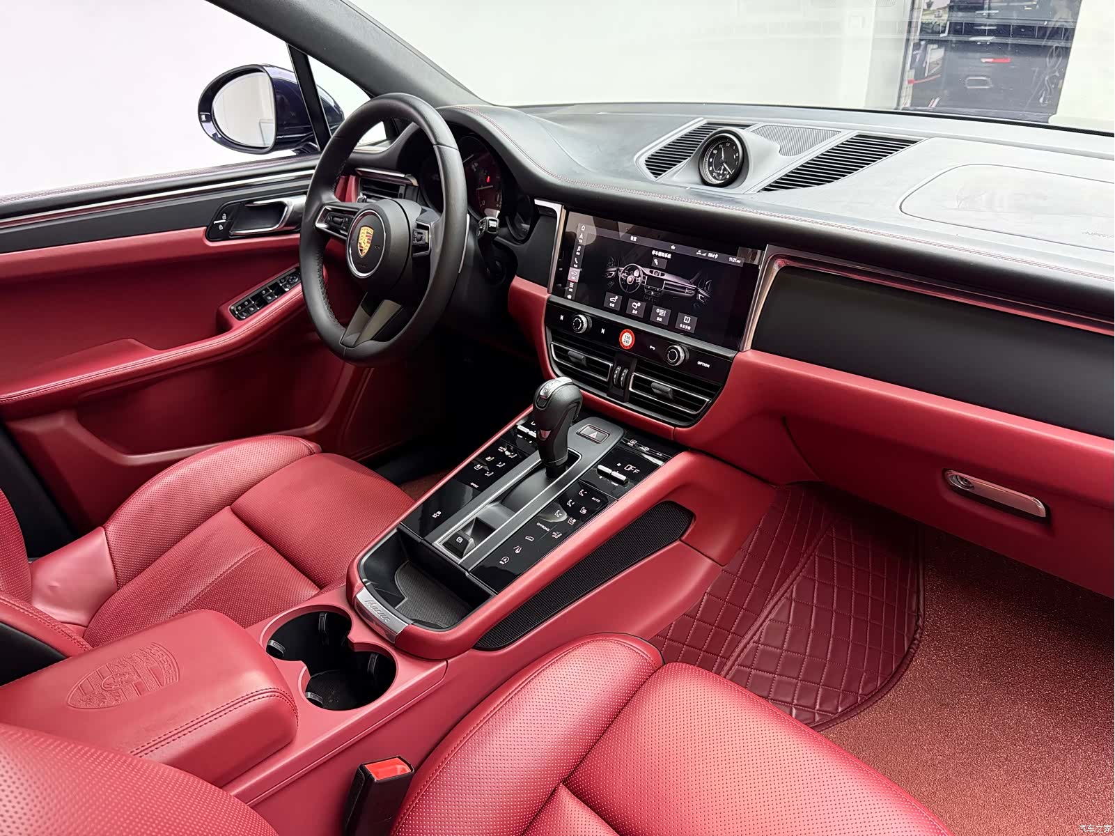 Porsche Macan, 2023 9