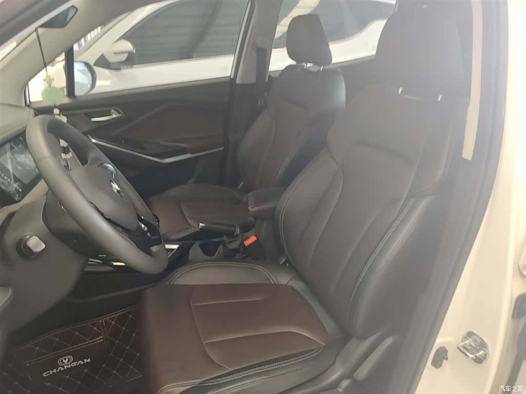Changan CS15, 2020 15