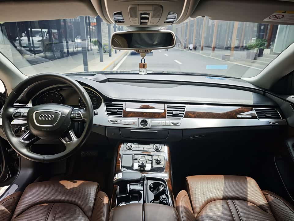 Audi A8 Audi A8