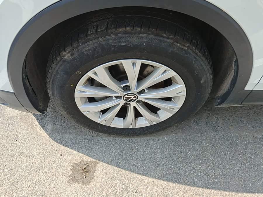 Volkswagen Tiguan L 2024, фото 23