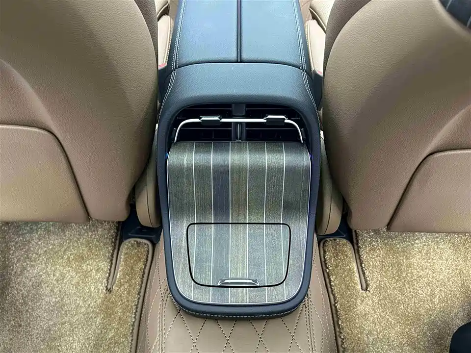 Mercedes-Benz E-class Mercedes-Benz E-class