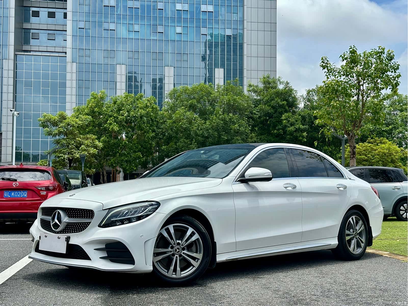 Mercedes-Benz C-Class, 2019 1