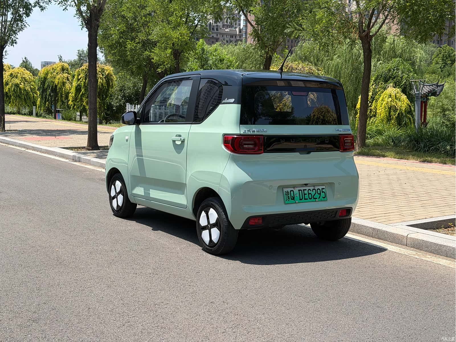 Wuling MINIEV, 2022 6