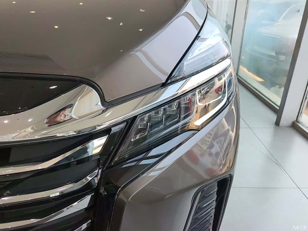Buick GL8, 2025 24
