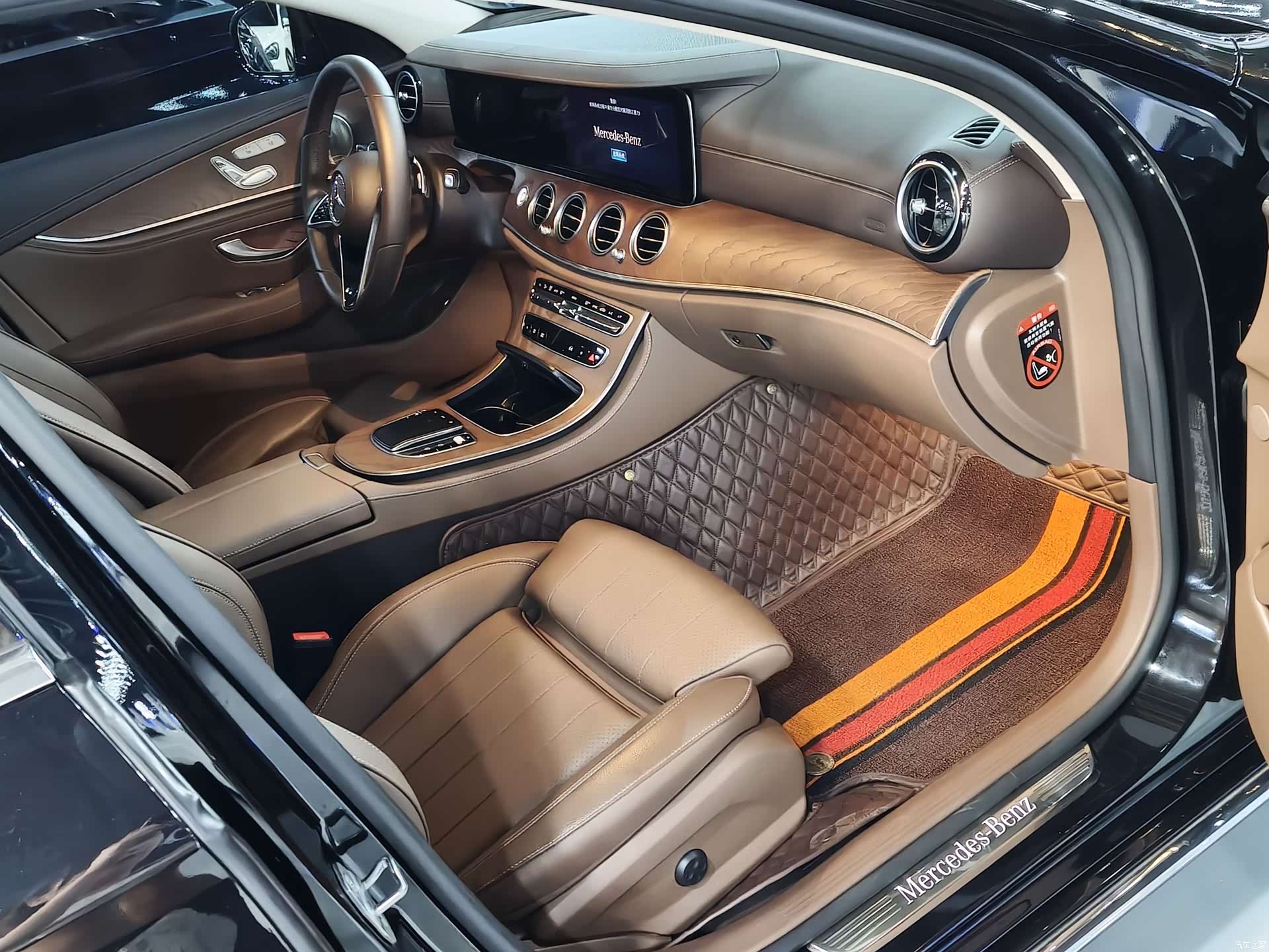 Mercedes-Benz E-Class, 2022 4