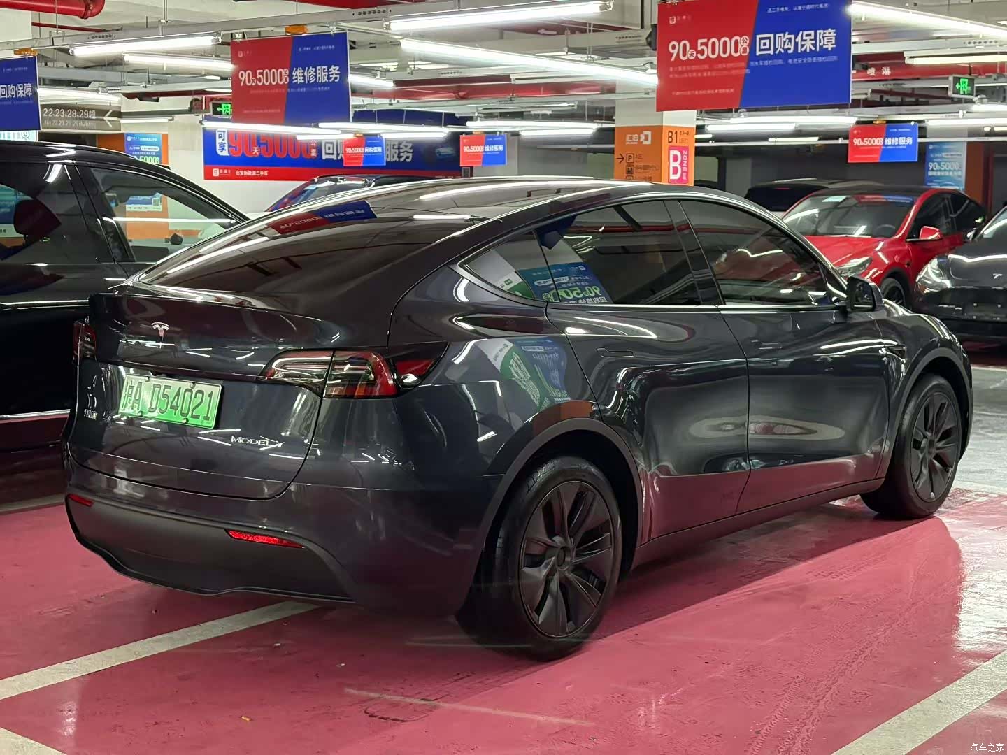 Tesla Model Y, 2024 9