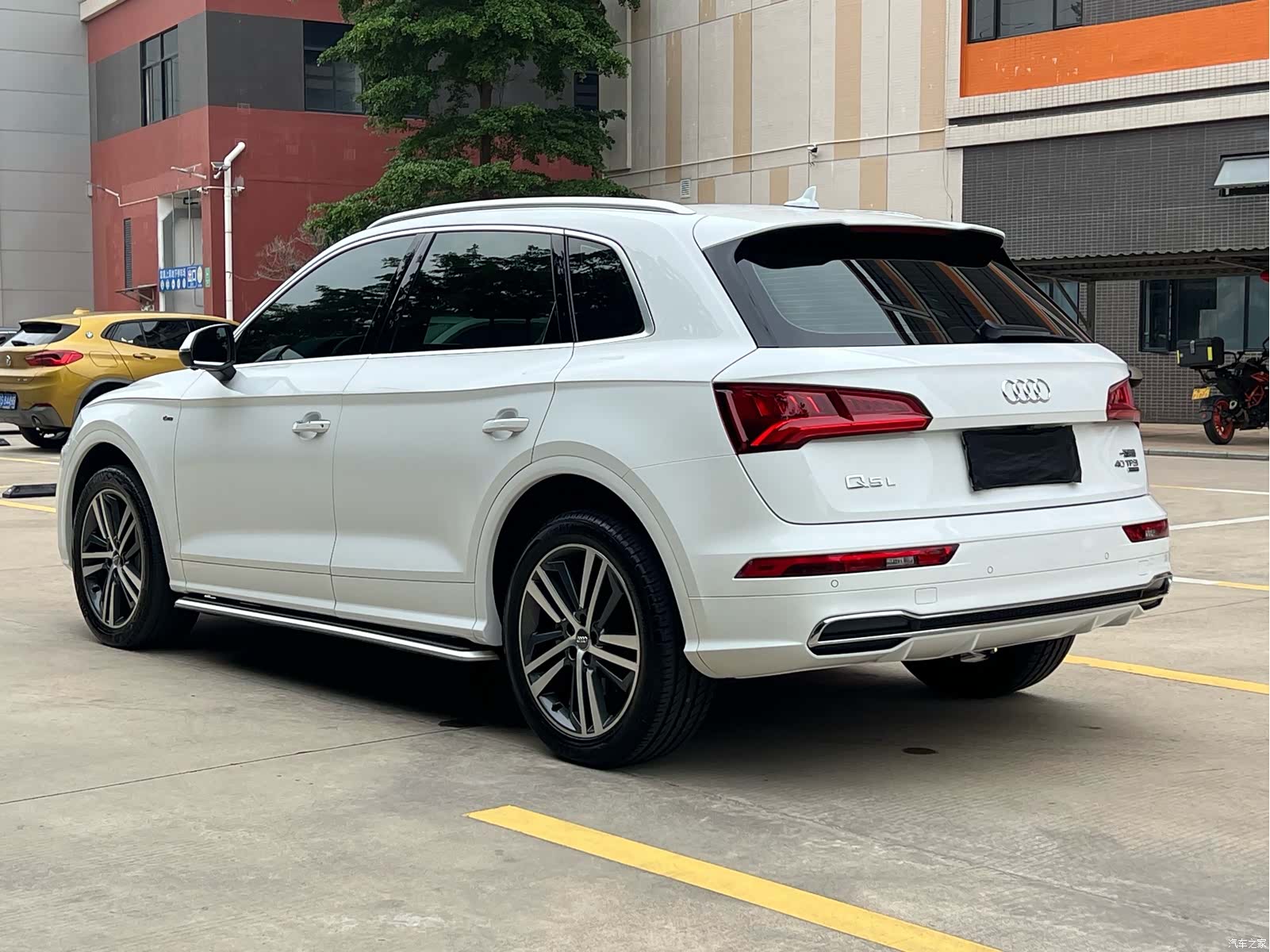 Audi Q5L, 2020 3