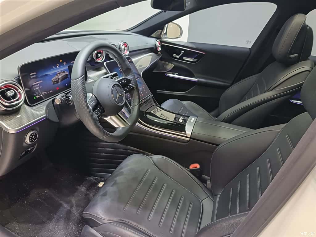 Mercedes-Benz C-Class, 2022 3