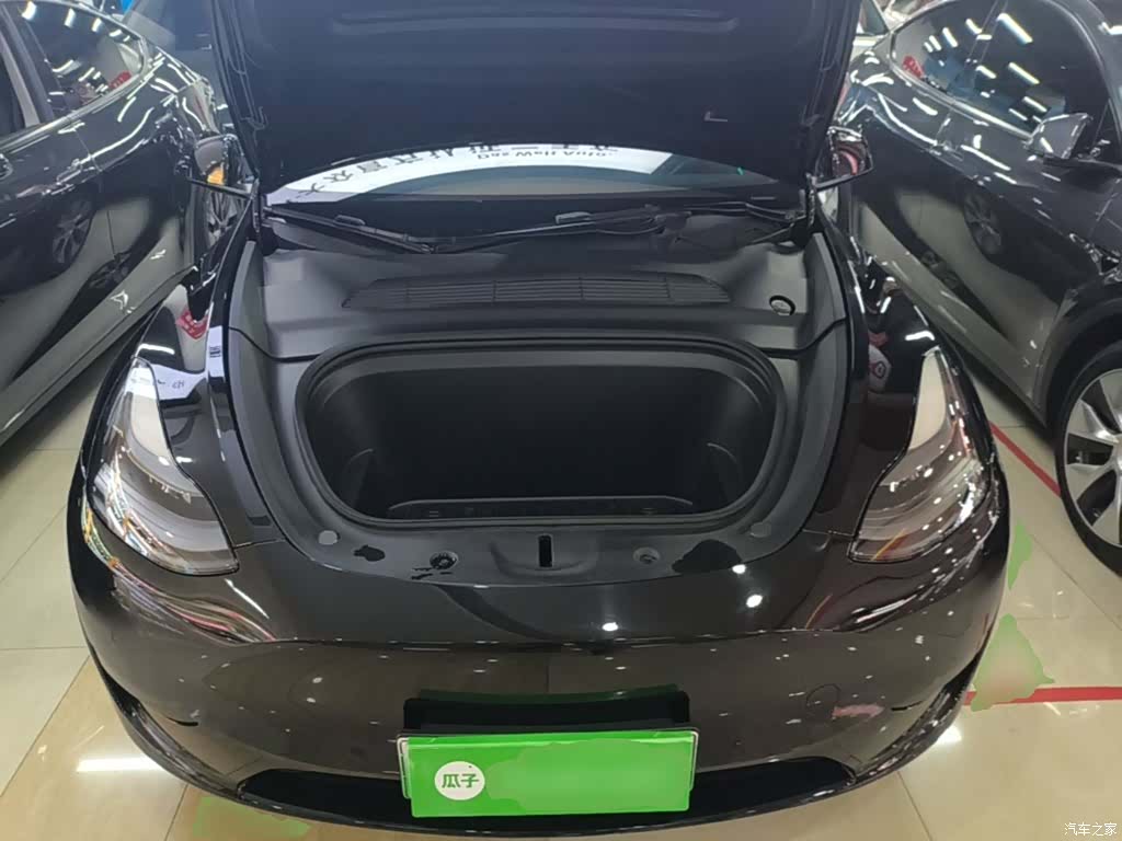 Tesla Model Y, 2022 20