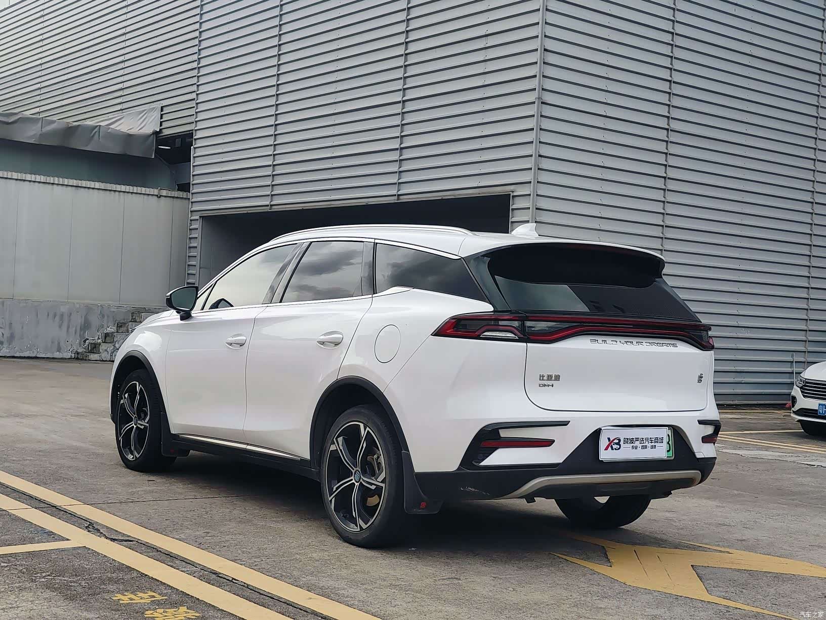 BYD Tang, 2023 все фото