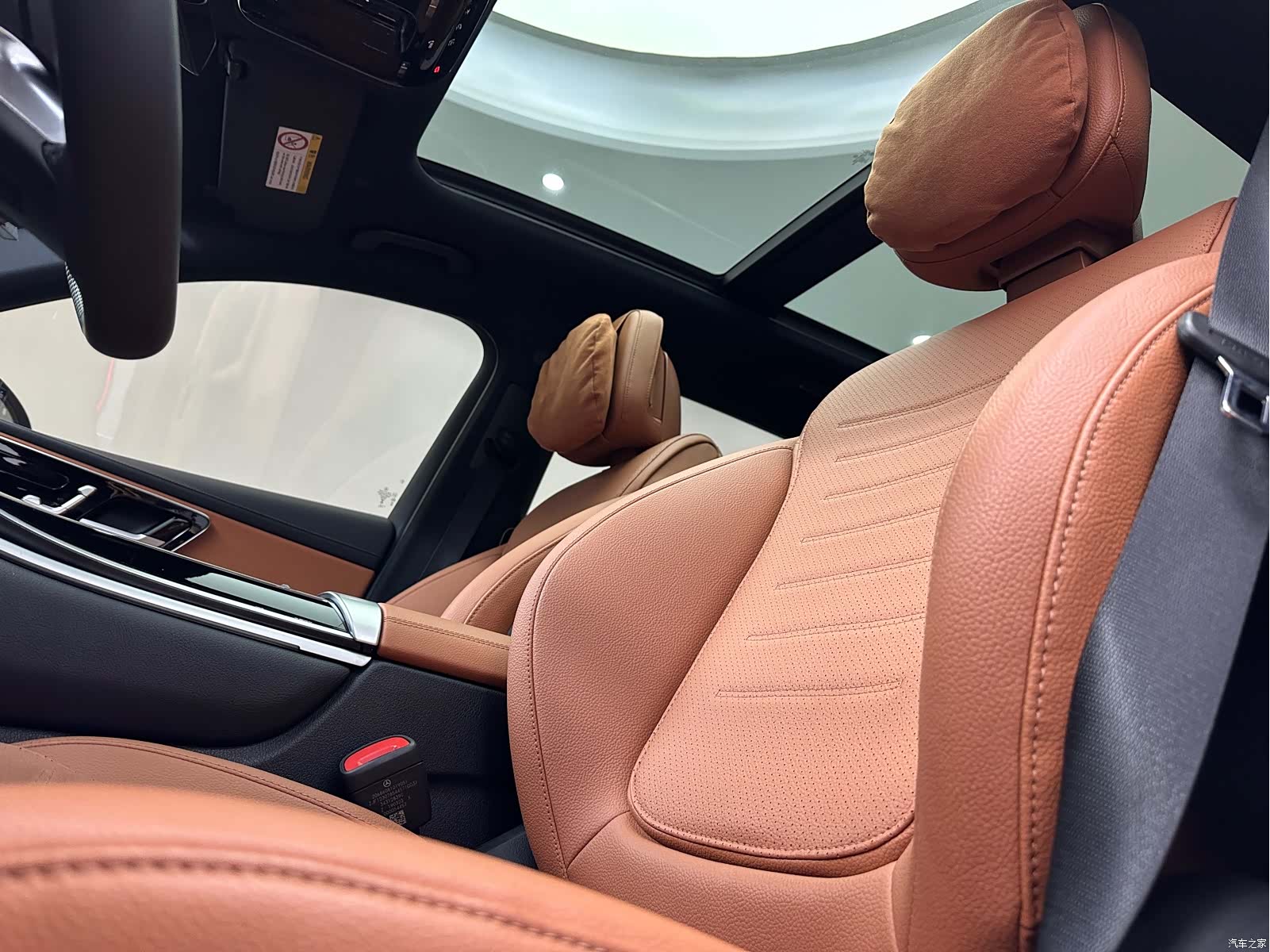 Mercedes-Benz GLC, 2023 14