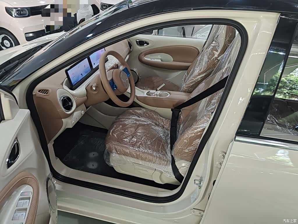 Wuling Bingo, 2025 15