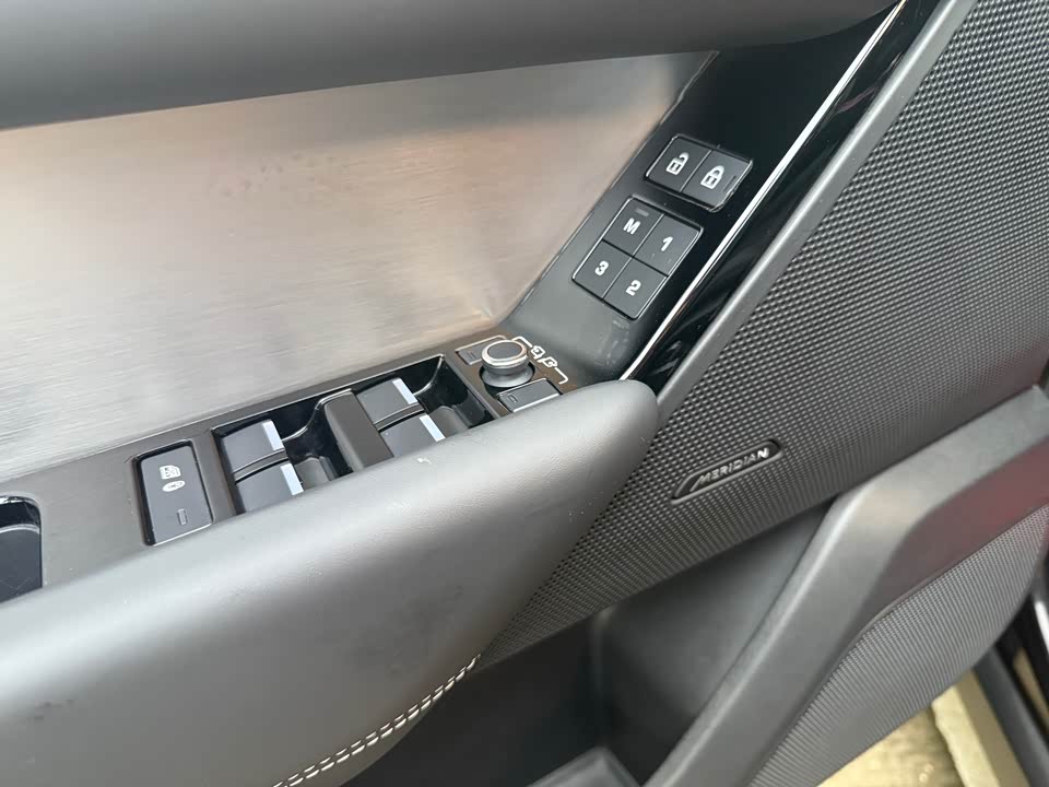 Land Rover Range Rover Star Pulse