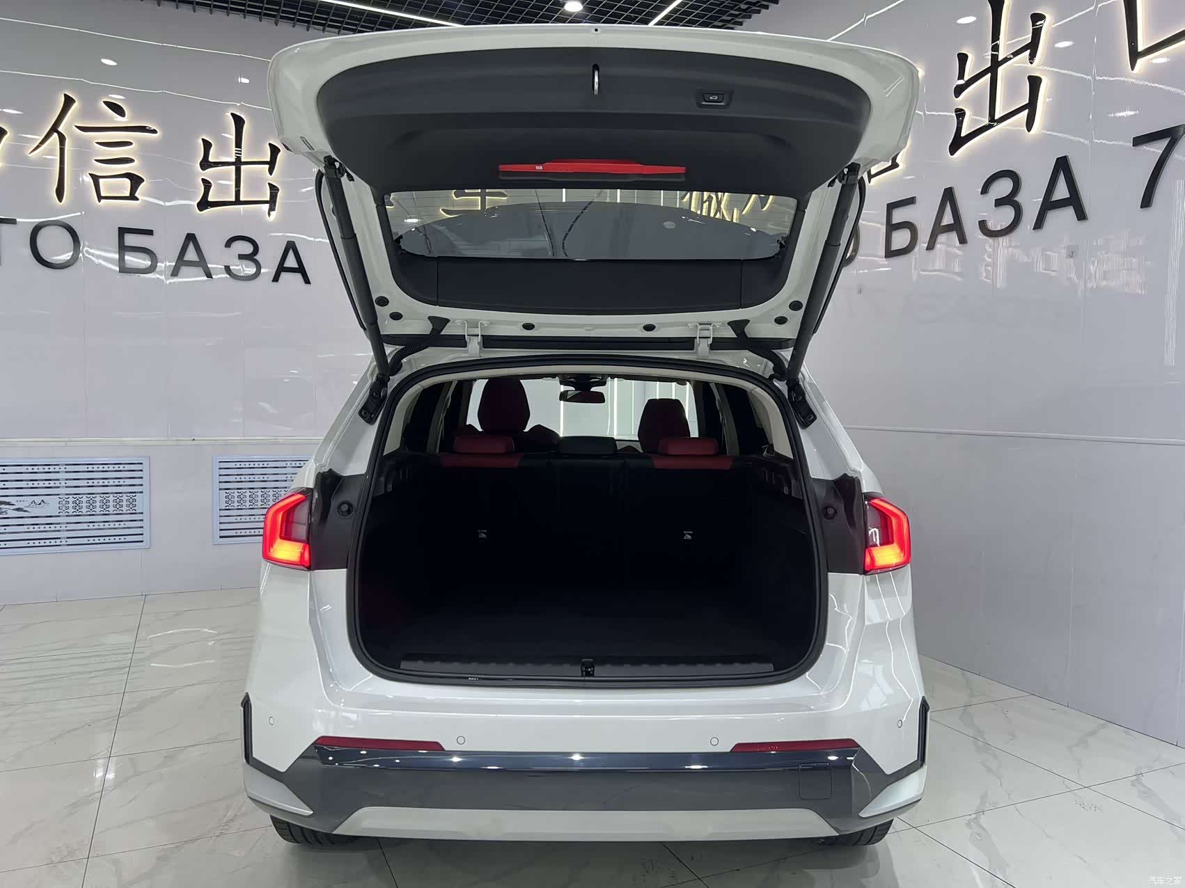 BMW X1, 2024 16