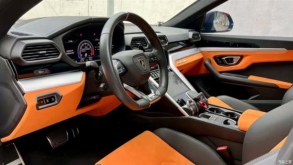 Lamborghini Urus, 2021 8