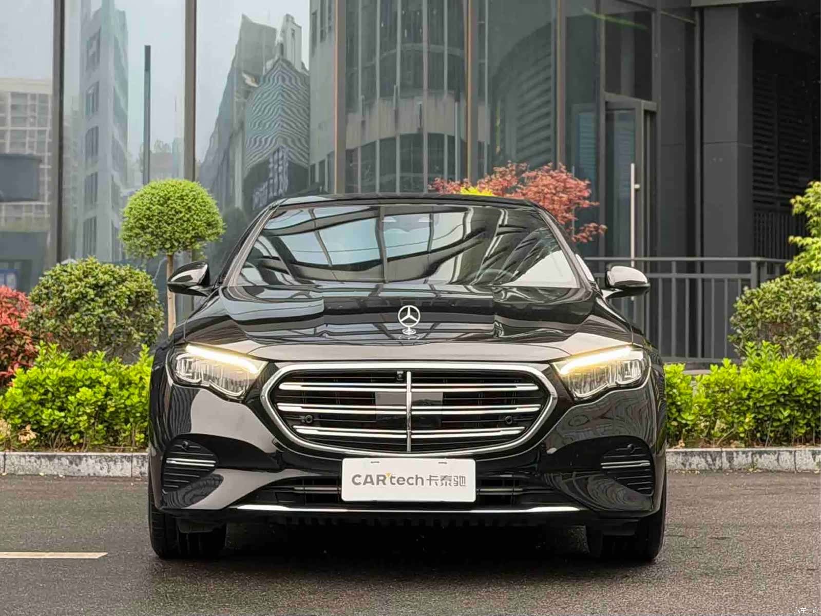 Mercedes-Benz E-Class, 2024 2